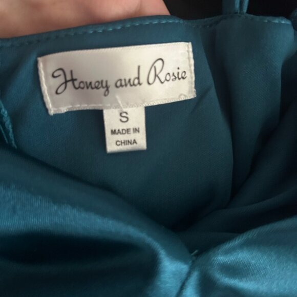 Honey and Rosie Spaghetti Strap V-Neck Ruched Satin Bodycon Dress - Picture 4 of 4